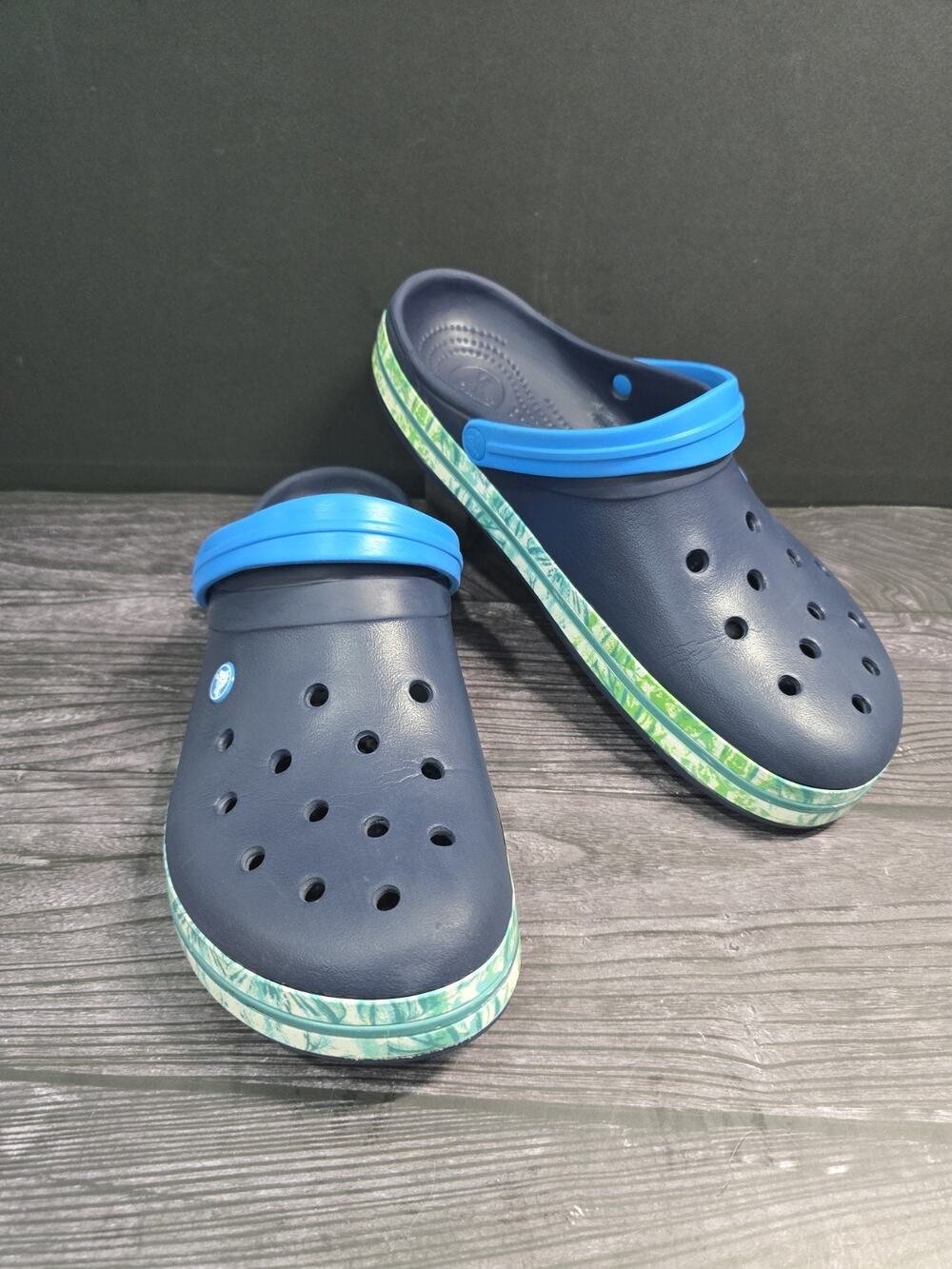Crocs Crocband Graphic Clog Navy Blue Marbled Stripe Men's Size 13 Beach Vibes